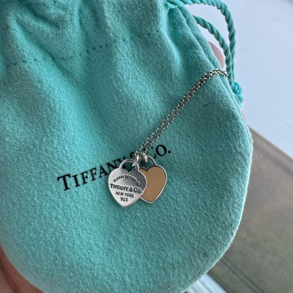 Tiffany & co silver double heart mini tag necklace pink